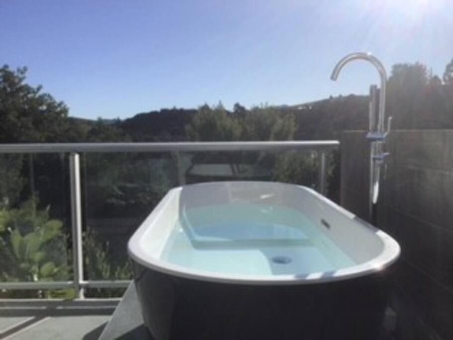 Love Akaroa Retreat Dış mekan fotoğraf